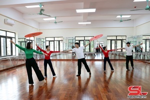 'Đổi mới giáo dục nghề nghiệp, nâng cao chất lượng nguồn nhân lực