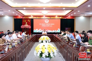 'Triển khai đồng bộ các giải pháp thúc đẩy chính phủ số, kinh tế số, xã hội số, công dân số và cải cách hành chính