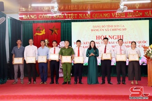 'Tổng kết công tác bầu cử, 100% số cử tri xã Chiềng Sơ đi bầu cử