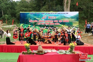 'Lễ hội cầu mùa dân tộc Mông xã Gia Phù