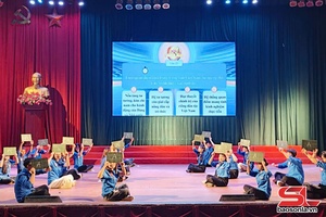 'Cuộc thi Rung chuông vàng ‘‘Tìm hiểu thân thế, sự nghiệp chủ tịch Hồ Chí Minh’’