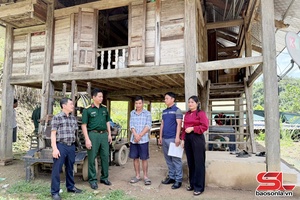 'Khảo sát hỗ trợ xây mới, sửa chữa nhà ở cho thân nhân người có công tại xã Đoàn Kết và Song Khủa