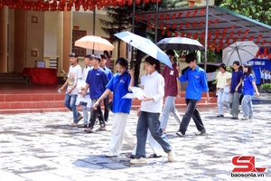 'Thí sinh Sơn La hoàn thành ngày thi đầu tiên vào lớp 10