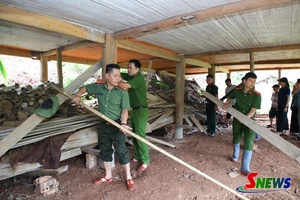 'Sát cánh cùng người dân vượt qua thiên tai