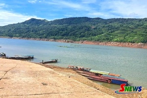 'Hoạt động trở lại bến phà Nậm Ét trên đường tỉnh 116