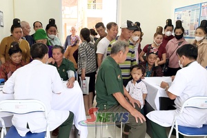 'Bệnh viện Quân y 6: Khám, cấp thuốc miễn phí cho người dân phường Chiềng Sinh
