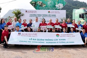 'Trồng cây xanh “Chung tay hành động - Agribank vì tương lai xanh”