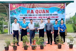 'Muổi Nọi phát động trồng cây, xây dựng cảnh quan môi trường