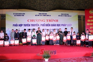 'Tuyên truyền, phổ biến giáo dục pháp luật cho nhân dân biên giới Phiêng Pằn