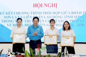 'BHXH tỉnh và LĐLĐ tỉnh ký kết chương trình phối hợp giai đoạn 2026-2030