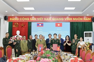 Hội đàm trao đổi công tác hội giữa Hội CCB tỉnh Sơn La và Hiệp hội CCB tỉnh U Đôm Xay