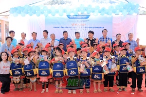 'Trao tặng công trình dẫn nước sạch và tổ chức Tết Trung thu 2026 tại xã Ngọc Chiến