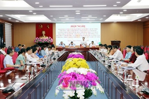 Thường trực Tỉnh ủy chủ trì giao ban triển khai phương hướng nhiệm vụ trọng tâm quý IV/2026.