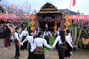 'Phát triển nguồn nhân lực văn hóa cơ sở