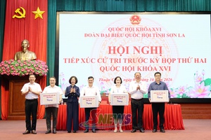 Đoàn đại biểu Quốc hội tỉnh tiếp xúc cử tri trước Kỳ họp thứ hai Quốc hội khoá XVI