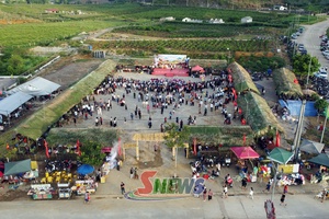 'Khám phá chợ phiên Vân Hồ