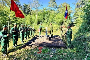 'Đồn Biên phòng Chiềng Tương và Đại đội Biên phòng 213 tuần tra song phương