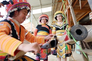 'Xím Vàng giữ nghề truyền thống gắn với phát triển du lịch