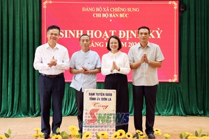 'Đảng ủy xã Chiềng Sung tổ chức sinh hoạt chi bộ mẫu
