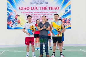'Trường Chính trị tỉnh tổ chức giải thể thao chào mừng Ngày Phụ nữ Việt Nam 20/10