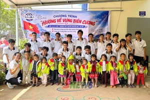 'Chương trình thiện nguyện “Hướng về vùng biên cương”