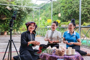 'Phụ nữ Sơn La bắt nhịp chuyển đổi số