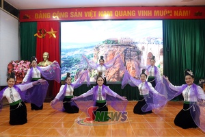 'Văn nghệ quần chúng - Gắn kết cộng đồng