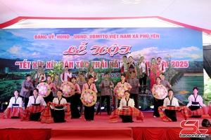 'Lễ hội Tết xíp xí dân tộc Thái Phù Yên