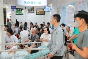 'Nắng nóng cực đoan tiềm ẩn nguy cơ suy thận cấp do mất nước