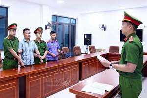 Tuyên Quang: Thi hành lệnh giữ người khẩn cấp 1 giáo viên để điều tra liên quan đến điểm kỳ thi tốt nghiệp THPT