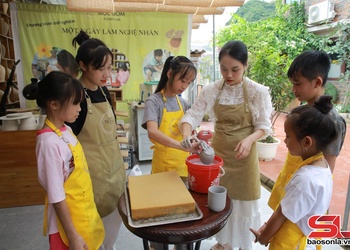 Trải nghiệm độc đáo tại Mộc Gốm Coffee