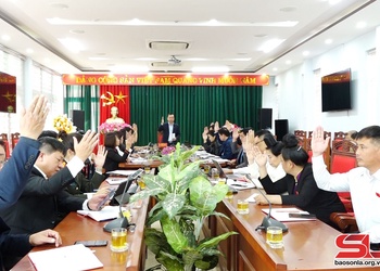 Kỳ họp chuyên đề lần thứ 17, HĐND Thành phố khoá XX, nhiệm kỳ 2021-2026