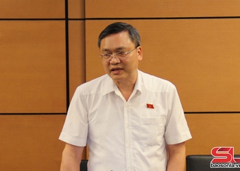 Đoàn đại biểu Quốc hội tỉnh Sơn La thảo luận tại tổ 