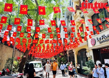 Khát vọng Việt Nam và quá trình tạo lực để vươn mình