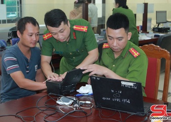 Tập huấn công tác cấp, quản lý thẻ căn cước cho Công an xã Phù Yên