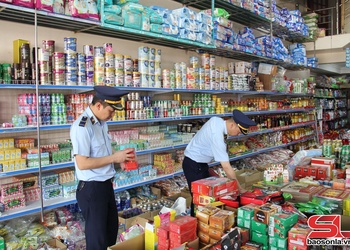Siết chặt quản lý thị trường hàng hóa