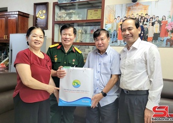 Tri ân các anh hùng liệt sĩ, người có công nhân kỷ niệm 78 năm Ngày Thương binh - Liệt sĩ