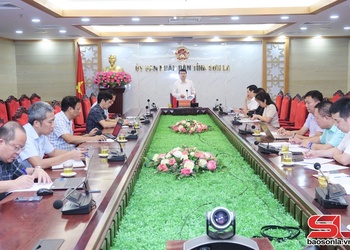 Họp Tiểu ban giúp việc Ban tổ chức Lễ Kỷ niệm 130 năm Ngày thành lập tỉnh Sơn La