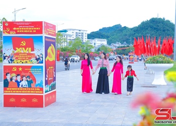  Rực rỡ cờ hoa chào mừng Đại hội Đại biểu Đảng bộ tỉnh Sơn La lần thứ XVI