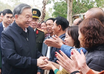 PHÁT HUY SỨC MẠNH ĐẠI ĐOÀN KẾT TOÀN DÂN TỘC ĐỂ PHÁT TRIỂN ĐẤT NƯỚC