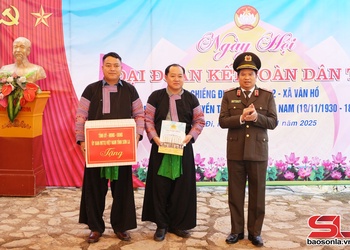 Giám đốc Công an Sơn La dự Ngày hội Đại đoàn kết toàn dân tộc