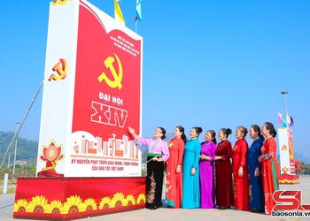  Sơn La rực rỡ cờ hoa, khẩu hiệu chào mừng Đại hội lần thứ XIV của Đảng