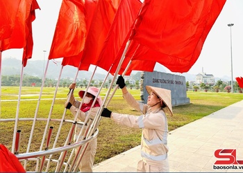 Tập trung lập và niêm yết danh sách cử tri