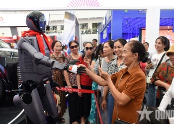 Chuyển đổi số, chuyển đổi xanh - lực đẩy nâng cao nội lực đất nước