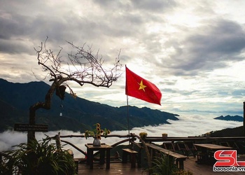 Tà Xùa đón trên 5.200 lượt khách trong kỳ nghỉ lễ