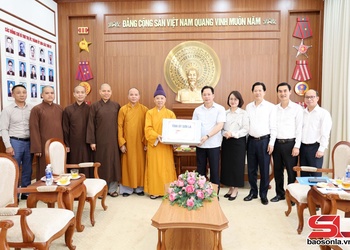 Hội đồng Trị sự Giáo hội Phật giáo Việt Nam chào xã giao đồng chí Bí thư Tỉnh ủy Sơn La