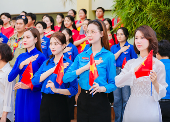 Tỉnh táo nhận diện và không mắc mưu các phong trào thanh niên tự phát từ bên ngoài