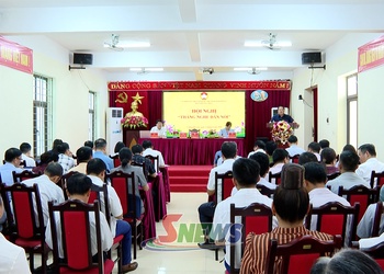 Lắng nghe dân nói, cùng dân tháo gỡ khó khăn