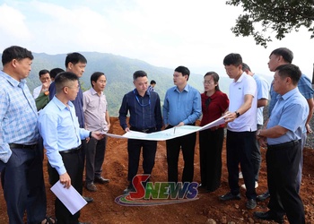 Đồng chí Phó Chủ tịch UBND tỉnh kiểm tra, tháo gỡ khó khăn, vướng mắc trong thực hiện các nhiệm vụ tại xã Phiêng Cằm