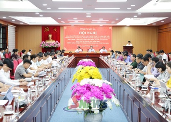 Nâng cao hiệu quả công tác nội chính, phòng, chống tham nhũng, công tác tiếp công dân, xử lý, giải quyết đơn, thư